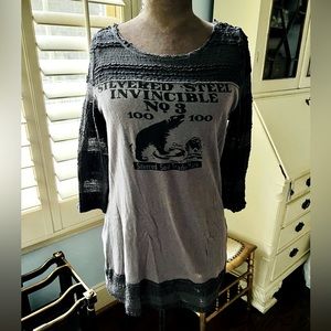 Free People graphic tunic length tee w/lace top, sleeves and hem, sz Medium